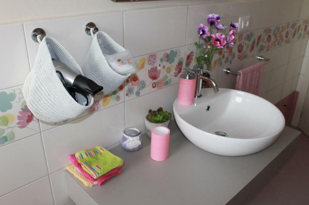 Green&Love Apartment Peccioli Экстерьер фото